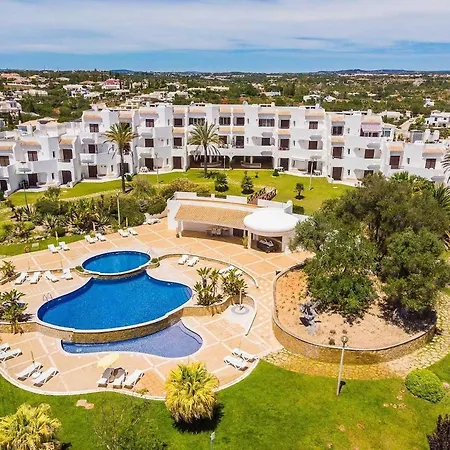 Our House In Clube Daire *