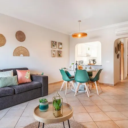 Our House In Clube Apartment