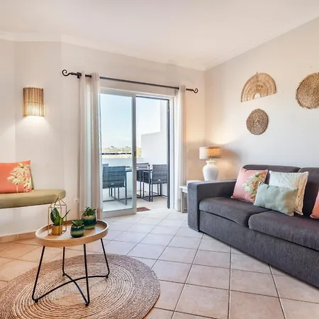 Our House In Clube Apartmán