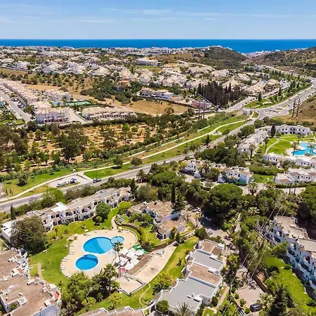 Our House In Clube Apartmán *